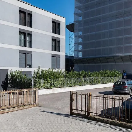 Three Bedroom Flat Near Train Station Appartement Como